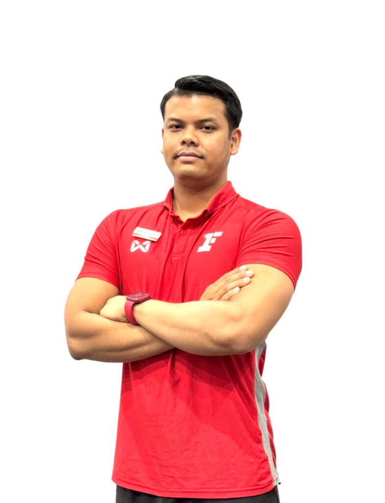 Nattapong	Jakkarat