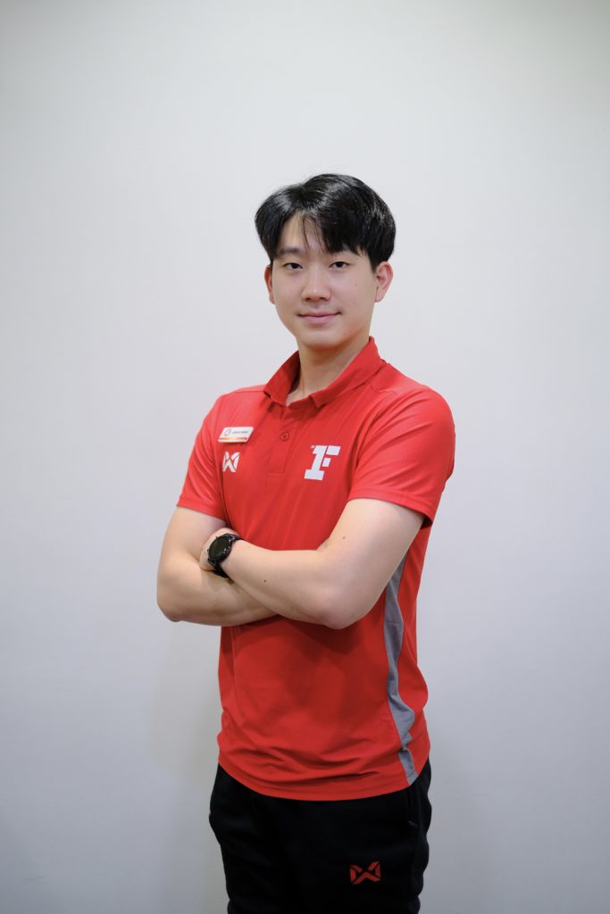 Mr.Arkrit  Boonchim